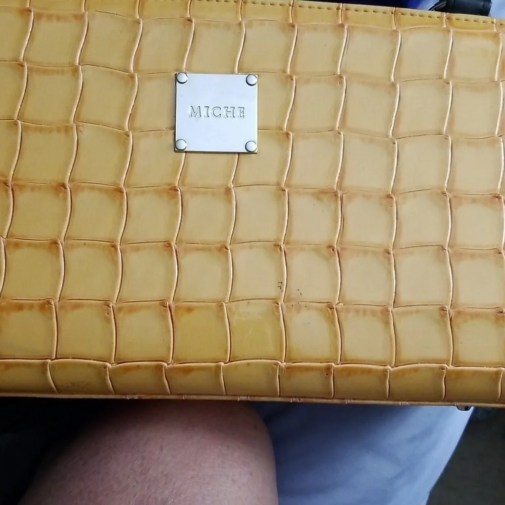 Miche Shoulder Bag (Black) With Burnt Orange Crocodile-Embossed Shell In CHLOE - Picture 2 of 14